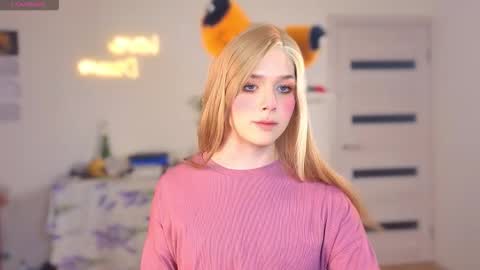 LITTLE FOX online show from 12, 10, 2025