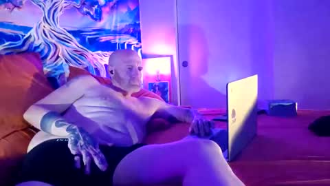 a_bad_guy_duh online show from 9, 10, 2025