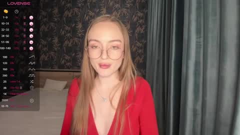 Adelina online show from 9, 3, 2025