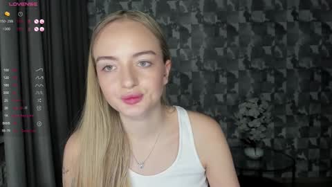 Adelina online show from 13, 11, 2025