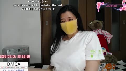 Snapshot of a_k_a_fujiko chatting on 5, 3, 2025 Fujiko online show from 5, 3, 2025