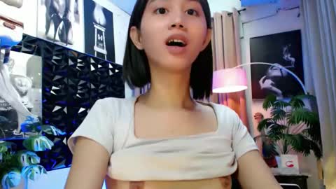 Snapshot of a_r_i_a_n_n_a chatting on 17, 2, 2026 Lovely Yana online show from 17, 2, 2026