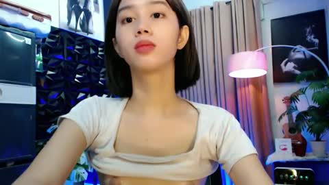 Snapshot of a_r_i_a_n_n_a chatting on 22, 4, 2026 Lovely Yana online show from 22, 4, 2026