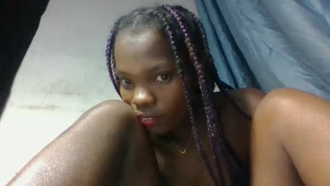 aadienne online show from 26, 4, 2026