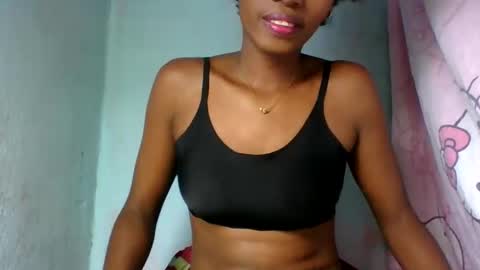 Snapshot of aadienne chatting on 7, 6, 2026 aadienne online show from 7, 6, 2026