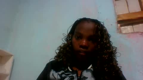 aadienne online show from 26, 6, 2026