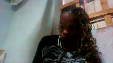 aadienne online show from 27, 6, 2026