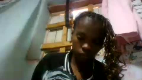 aadienne online show from 27, 6, 2026