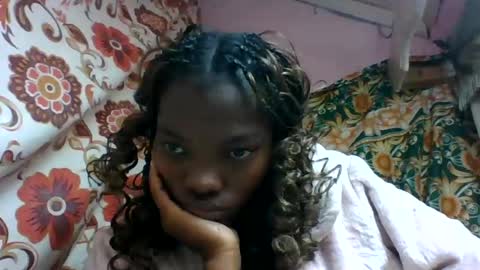 aadienne online show from 7, 7, 2026