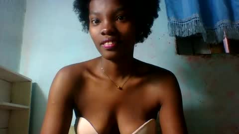 aadienne online show from 30, 7, 2026