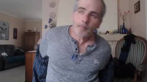 Aalex1717 online show from 27, 1, 2025