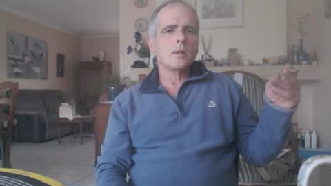 Snapshot of aalex1717 chatting on 14, 7, 2026 Aalex1717 online show from 14, 7, 2026