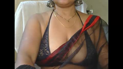 Snapshot of aaradhya_sexy_88 chatting on 28, 10, 2025 aaradhya_sexy_88 online show from 28, 10, 2025