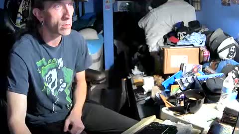 Snapshot of aaron111dub chatting on 22, 6, 2026 NorCalLongSlong online show from 22, 6, 2026