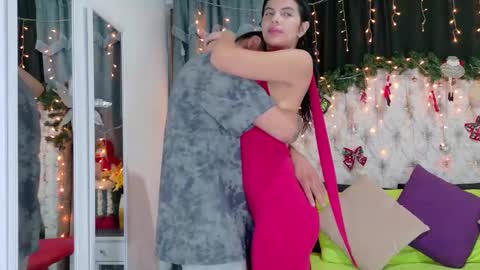 Aaron  Samanta  online show from 31, 12, 2024