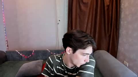 Aaron Bang online show from 4, 6, 2026