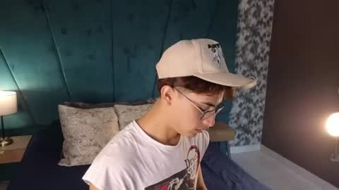 Aaron Ezequiel online show from 23, 6, 2026