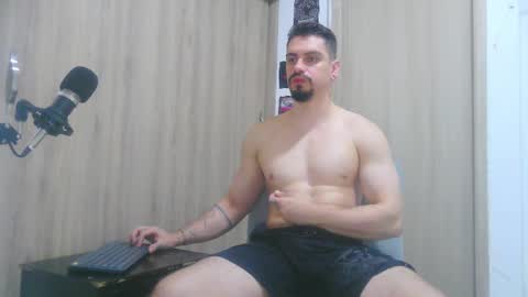 Aaron kwok online show from 4, 12, 2025