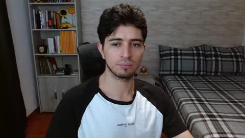 Aaron online show from 11, 11, 2025