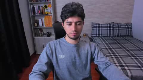 Aaron online show from 16, 11, 2025