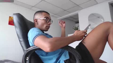 Heyy my name is Aaron online show from 31, 1, 2026