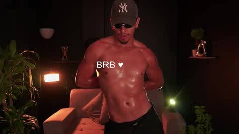 AARON  online show from 18, 11, 2025