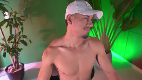 AARON  online show from 4, 4, 2026