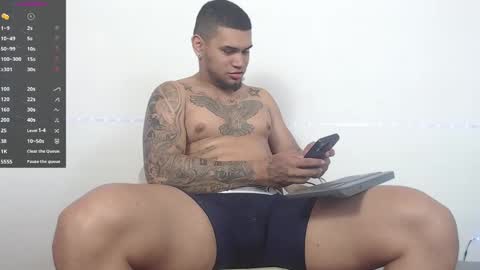 Snapshot of aaronhunter__ chatting on 9, 2, 2025 ig aaron hunter123 online show from 9, 2, 2025