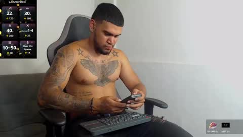 Snapshot of aaronhunter__ chatting on 1, 10, 2025 ig aaron hunter123 online show from 1, 10, 2025