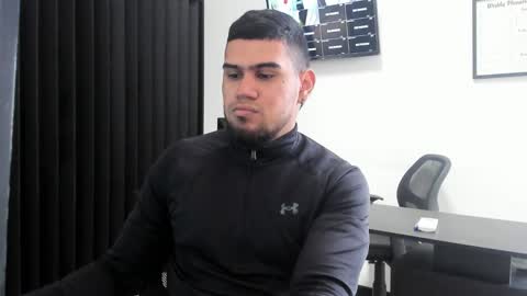 Snapshot of aaronhunter__ chatting on 20, 2, 2026 ig aaron hunter123 online show from 20, 2, 2026