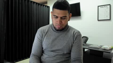 Snapshot of aaronhunter__ chatting on 27, 2, 2026 ig aaron hunter123 online show from 27, 2, 2026