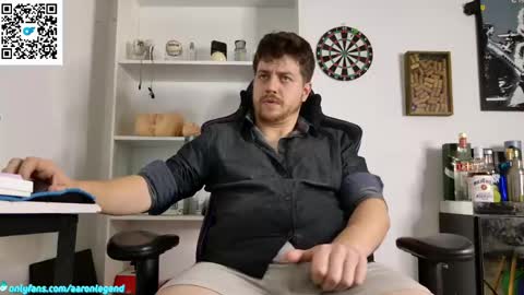 Snapshot of aaronlegend chatting on 31, 3, 2026 Aaron online show from 31, 3, 2026