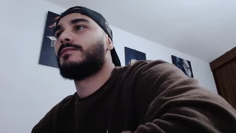 Snapshot of aaronteylor chatting on 8, 12, 2024 aaronteylor online show from 8, 12, 2024