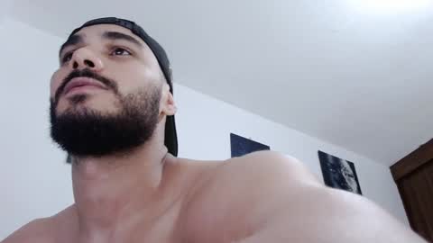 Snapshot of aaronteylor chatting on 15, 12, 2024 aaronteylor online show from 15, 12, 2024