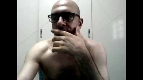 Snapshot of aayaadx chatting on 19, 5, 2026 AAYAADX online show from 19, 5, 2026