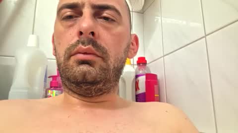 Snapshot of abas1986 chatting on 28, 5, 2026 abas1986 online show from 28, 5, 2026
