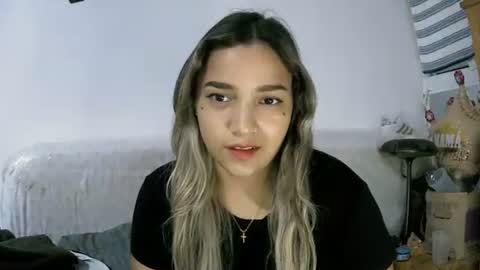 Abbie cute online show from 7, 4, 2026