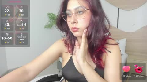 Snapshot of abby_curry chatting on 9, 6, 2026 A B B Y online show from 9, 6, 2026