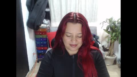 Snapshot of abby_iloveit chatting on 6, 12, 2024 abby iloveit online show from 6, 12, 2024