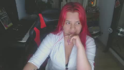 Snapshot of abby_iloveit chatting on 12, 10, 2025 abby iloveit online show from 12, 10, 2025