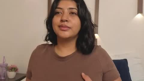 Snapshot of abby_millerr_ chatting on 9, 5, 2026 Abbygail online show from 9, 5, 2026