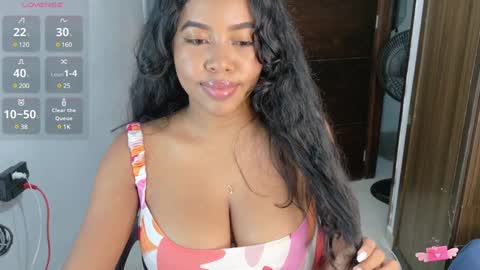 Snapshot of abby_tits chatting on 16, 12, 2024 ABBY  online show from 16, 12, 2024