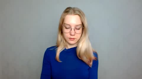 Snapshot of abbymoore__ chatting on 26, 2, 2025 Abby Lovense is active online show from 26, 2, 2025