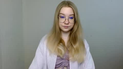 Snapshot of abbymoore__ chatting on 2, 5, 2026 Abby Lovense is active online show from 2, 5, 2026