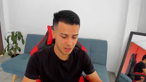 Independence model AbelAsburgo online show from 19, 3, 2026