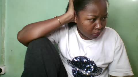 Snapshot of abella677022 chatting on 29, 6, 2026 abella677022 online show from 29, 6, 2026