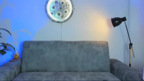  Abella and Kendra  online show from 18, 12, 2025