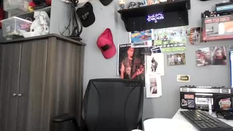Snapshot of abennett76 chatting on 12, 6, 2026 AJ online show from 12, 6, 2026