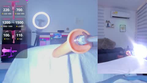 Snapshot of abigail__girl_ chatting on 17, 11, 2025 Abigail online show from 17, 11, 2025