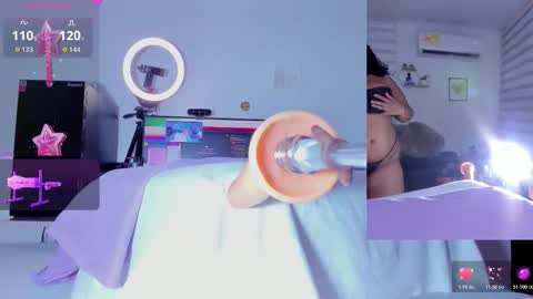 Snapshot of abigail__girl_ chatting on 20, 11, 2025 Abigail online show from 20, 11, 2025